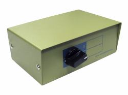 Cables Direct SB-392 serial switch box Wired (CDL 2 Port SVGA & 5 Pin DIN Switch)