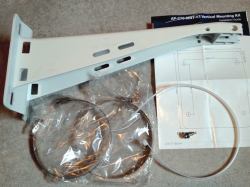 HPE Aruba Networking 270 Series Access Point Short Mount Kit (HPE Aruba Outdoor Pole/Wall Short Mount Kit - Network device mounting kit - for HPE Aruba AP-318, AP-365, AP-367, AP-374, AP-375, AP-377)