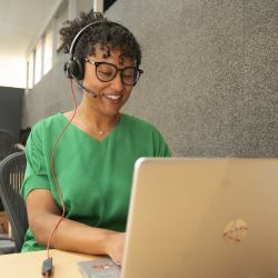 HP Poly Poly Blackwire 8225 Microsoft Teams Certified USB-C Headset (Blackwire 8225 Microsoft - Teams Certified USB-C Headset)