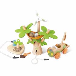 Hape E3417 toy playset (Hape trees with electric car, toy vehi)