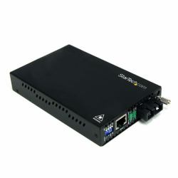 StarTech.com 10/100 Mbps Multi Mode Fiber Media Converter SC 2 km (10/100 MBPS MULTI MODE FIBER - MEDIA CONVERTER SC 2 KM)